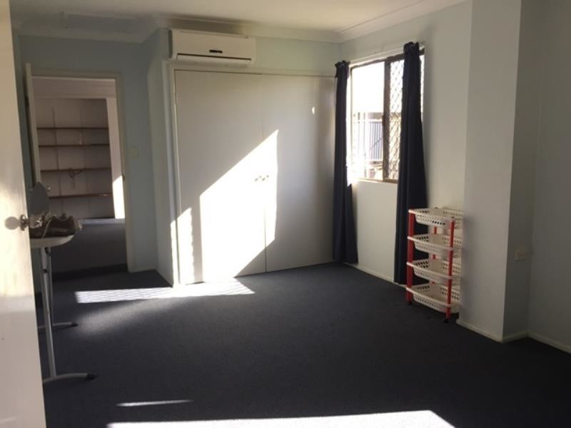 138 Simpson Street, Berserker QLD 4701